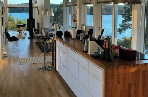 Hamaroy House | Modern cabin with panoramic views of Vestfjorden