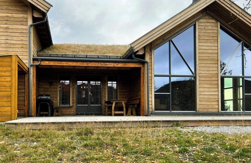 Rollag House | Modern family cabin at Vegglifjell