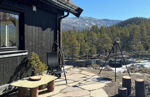 Vaga Municipality House | Charming cabin in Jotunheimen