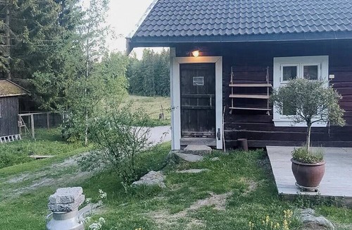Enebakk House | Historic cabin by the ski trail in Østmarka