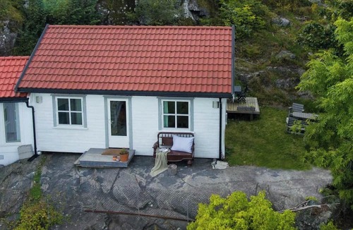 Kragero House | Seaview, Southern Norway idyll by archipelago