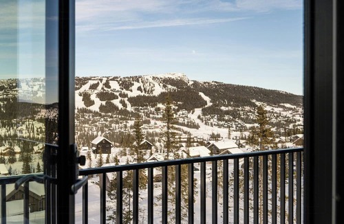 Skeikampen Apartment | Modern top floor apartment by Kvitfjell ski resort