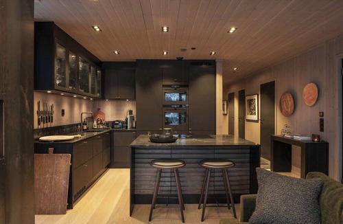 Skeikampen Apartment | Modern top floor apartment by Kvitfjell ski resort