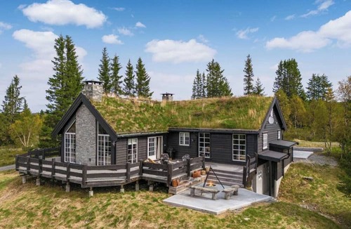 Gol Municipality House | Spacious family cabin in western Golsfjellet