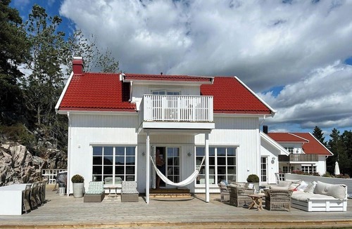 Risor House | Modern & charming summer house near Risør