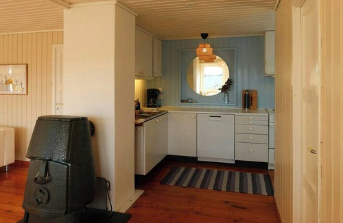 Grimstad House | Summer cabin with sea view in Southern Norway