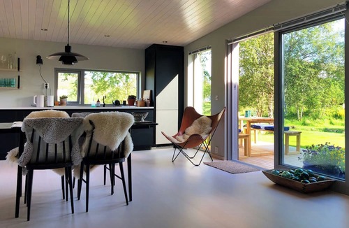 Kabelvag Apartment | Modern flat in Kabelvåg, Lofoten