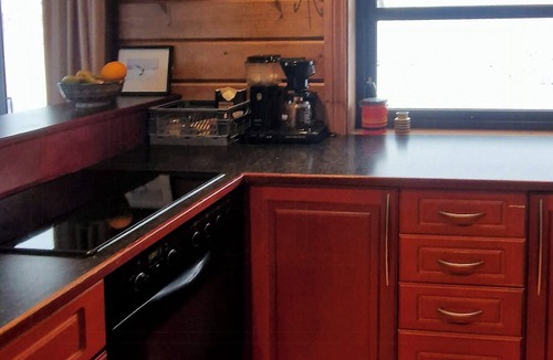 Ljosland House | Mountain cabin with panoramic views in Ljosland