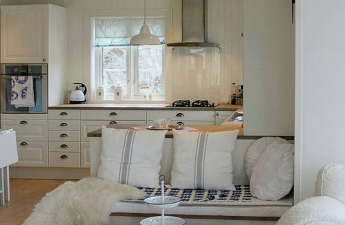 Osen House | Coastal cabin with panoramic views in Høvikstranda