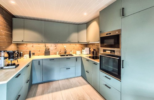 Borgund House | Stunning home in Borgund with sauna