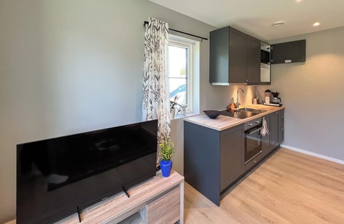 Spangereid Apartment | Amazing apartment in Spangereid with WiFi