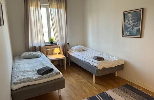 Koping Apartment | Mälartorget - Stay Smart