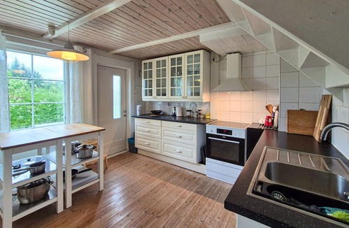 Oygarden House | 4 bedroom beautiful home in Rong