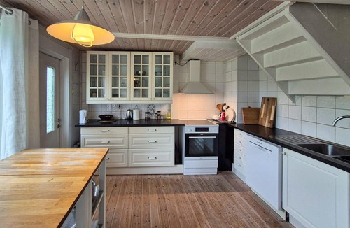 Oygarden House | 4 bedroom beautiful home in Rong