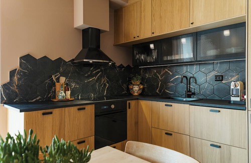 Grunerlokka Apartment | Personal flat with garden by Akerselva