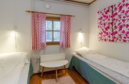Bomba House | Kulta-käkönen 17 by bomba by Interhome