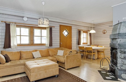 Bomba House | Kulta-käkönen 3 by bomba by Interhome