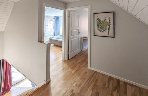 Hovas House | Gorgeous home in Hovås with WiFi