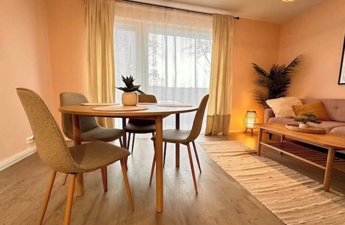 Turku Apartment | Serene & Stylish 5★ Getaway in Central Turku – King Bed, Cozy & Prime Location