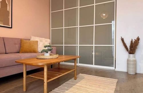 Turku Apartment | Serene & Stylish 5★ Getaway in Central Turku – King Bed, Cozy & Prime Location
