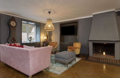 Gamla Stan Apartment | Collectors Victory Apartments