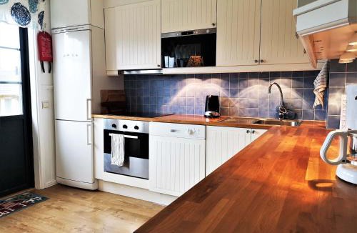 Are Municipality Apartment | Smart base for 7 with Sauna in Tege