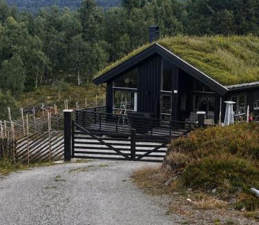 Nord-Fron House | Panoramautsikt mot Rondane,Tur,ski og peis