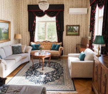 Karjalohja Apartment | Källgård kartano