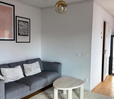 Jakobsberg Apartment | Modern cosy flat close to Stockholm city