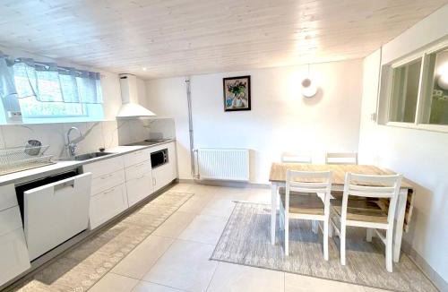 Gavle Apartment | 3 rooms with private kitchen & private bathroom 20B
