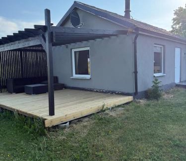Gislov House | Tegelberga Golf Cottage