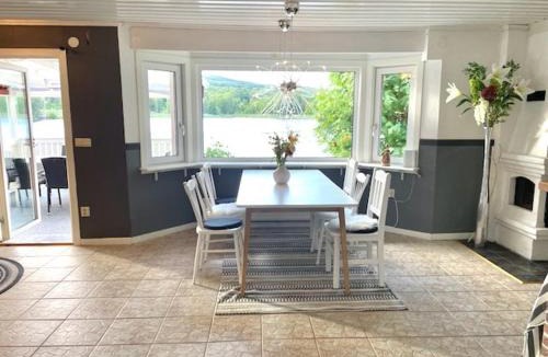 Ludvika House | Swedish paradise by the lake
