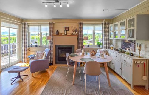 Kamben Apartment | Amazing Apartment In Gol With Sauna