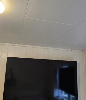 Tromso Apartment | Luxury Apartment with Indoor garage 4 bedroom, 2 livingroom and 2 bathroom