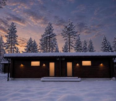 Rovaniemi Apartment | Aurora Log Cabin 2B with Sauna, WiFi and Free parking