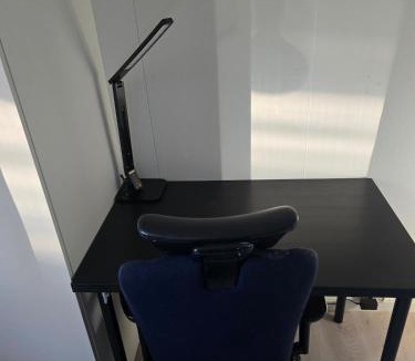Vestre Jakobselv Apartment | Apartment in Jakobselv with EV charger and sauna