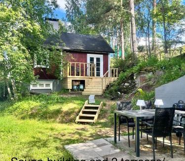 Vaaksy Villa | Vääksyn Mummola