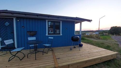 Svarte House | Blue Cabin close to beach & cafe