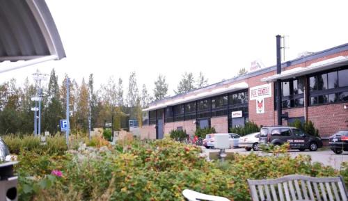 Jarvenpaa Other | Fox Center Matkaparkki Järvenpää Only Parking Slot
