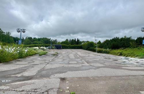 Jarvenpaa Other | Fox Center Matkaparkki Järvenpää Only Parking Slot