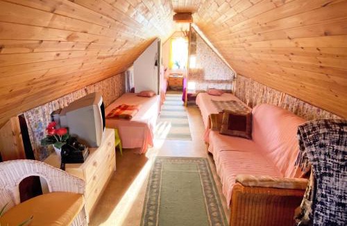 Motala House | Charming Swedish Forest Cottage Motala - Happy Rentals