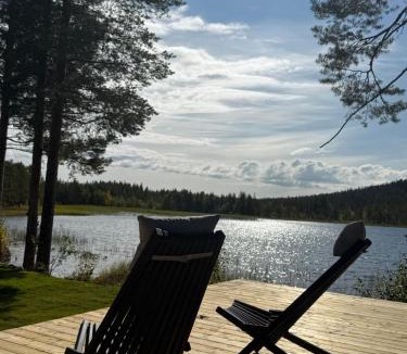 Arvidsjaur Cabin | Sāmeland Retreat, Mirrored Glass Cabins, Swedish Lapland