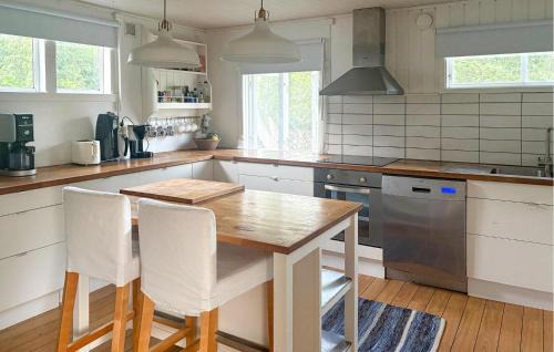 Lottorp House | Awesome Home In Löttorp With Sauna