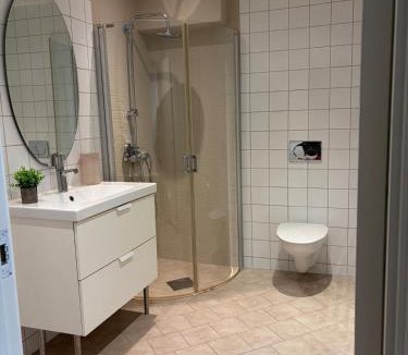 Bergen City Centre Apartment | Nordnes Great 3 room apartment Elevator 2 shared roof terraces