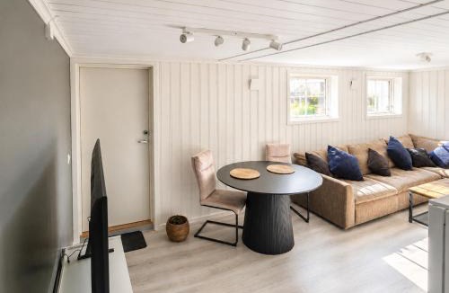 Krokstadelva Apartment | Spacious Suite in Drammen Krokstadelva
