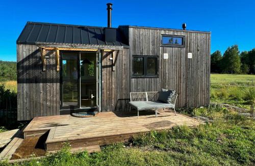 Nesoddtangen House | Micro house in a rose garden on a smallholding