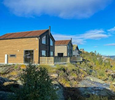 Kviteseid House | Modern cabin with panoramic views in Vradal