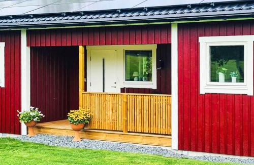 Bodafors House | Holiday home next to pond, Bodafors