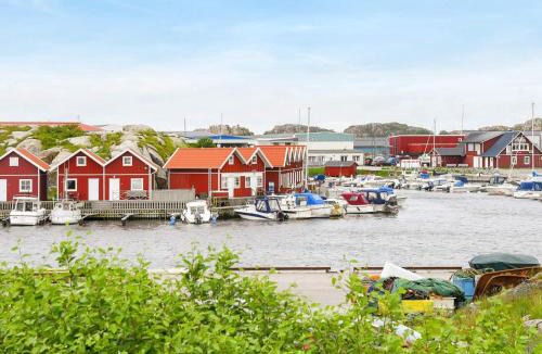 Ronnang House | 4 person holiday home in Rönnäng