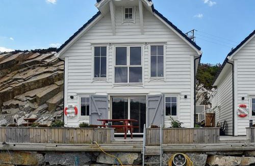 Bomlo House | 8 person holiday home in Urangsvåg-By Traum